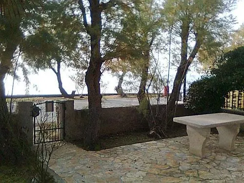 Apartman Rivarela 31 *